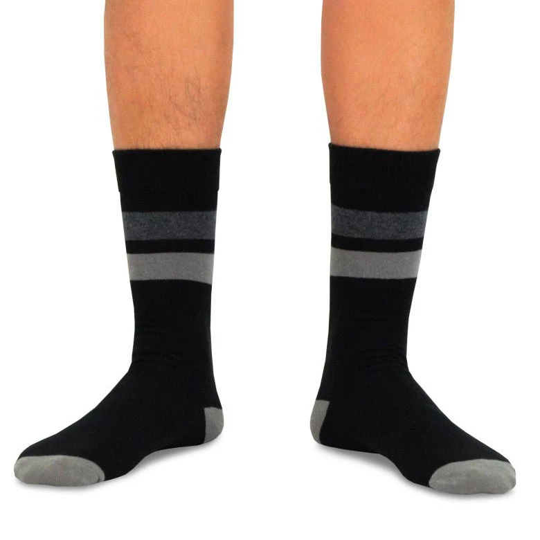 TeeHee Gift Ideas Skulls And Stripes Unisex Socks 4 TeeHee Gift Ideas Skulls And Stripes Unisex Socks