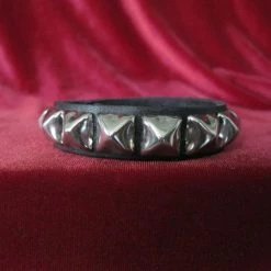 Ape Leather Single Row Pyramid Wristband Wristbands And Cuffs