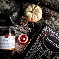 Get Fictional Gift Ideas Dracula - Candle