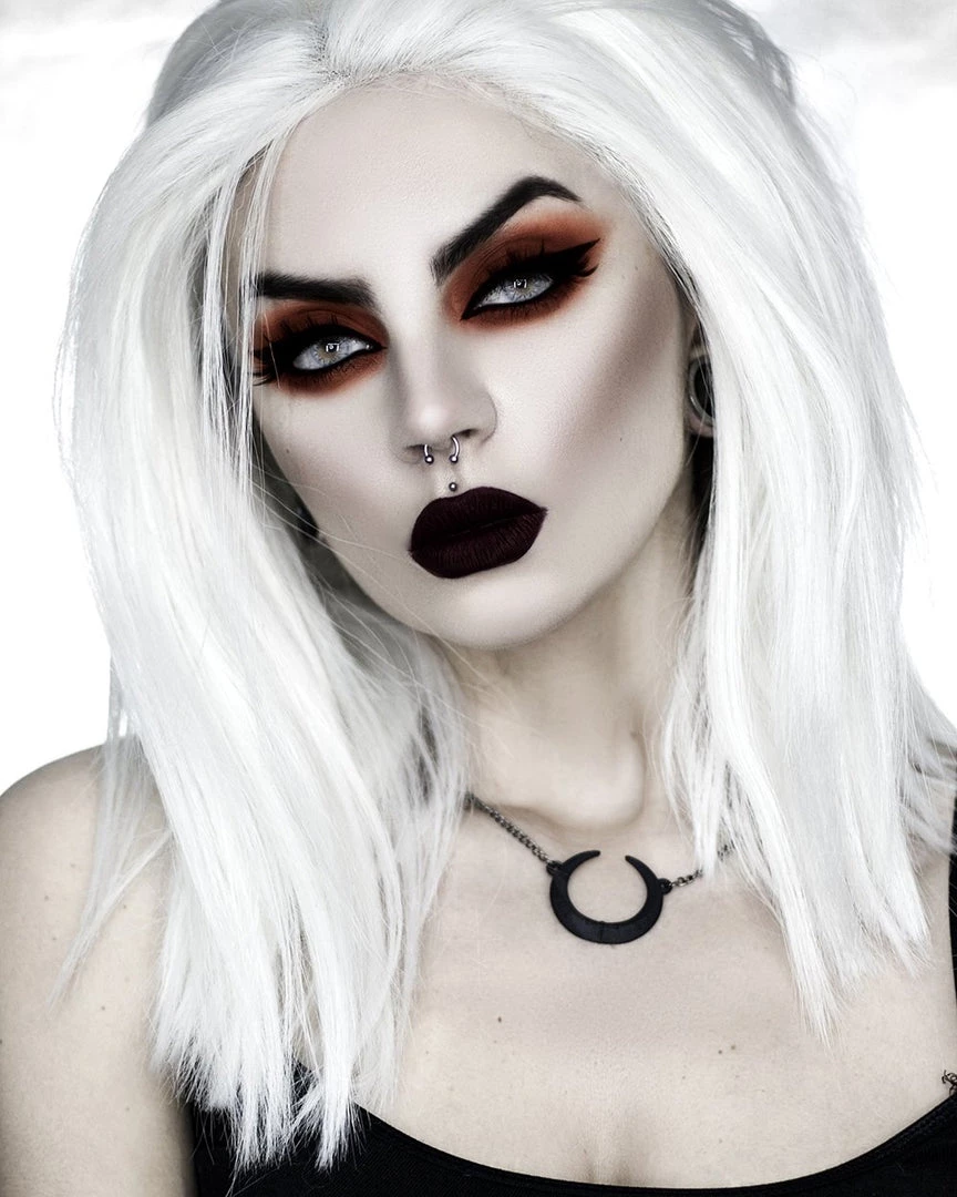 Rogue And Wolf Eclipse Necklace In Black Jewelry 4 Rogue And Wolf Eclipse Necklace In Black Jewelry