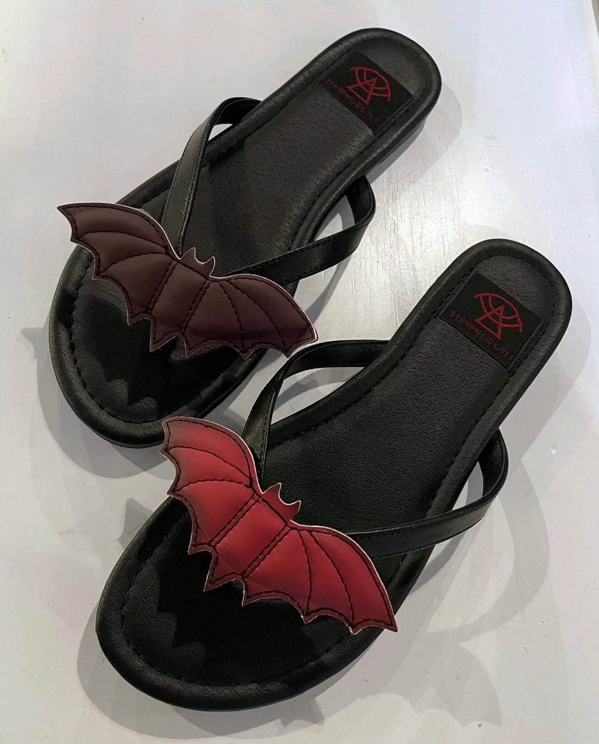 Strange Cvlt Betty Bat Red Shapeshifter 4 Strange Cvlt Betty Bat Red Shapeshifter